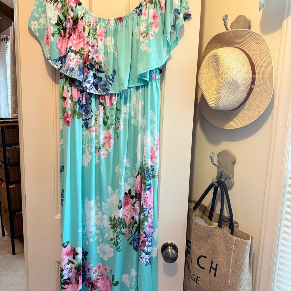 Floral Off-Shoulder Maxi Dress